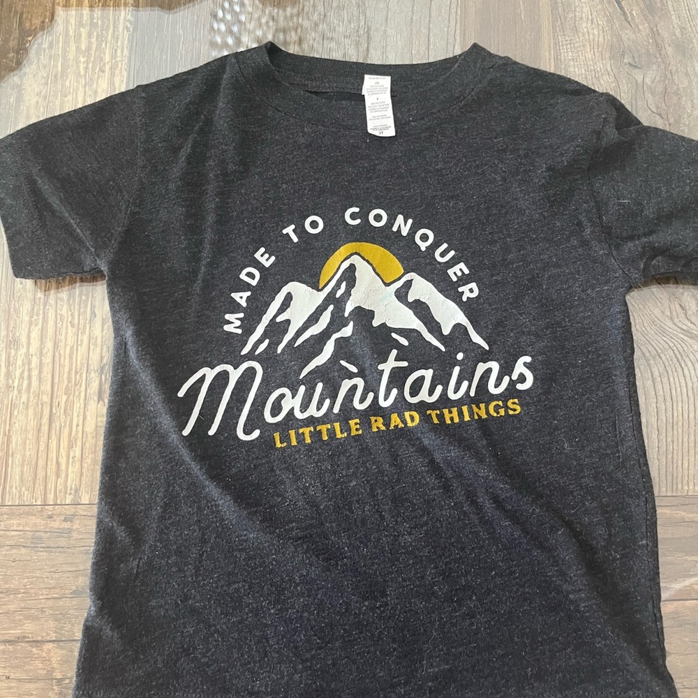 Black and White Short Sleeve Tee with Mountain Graphic